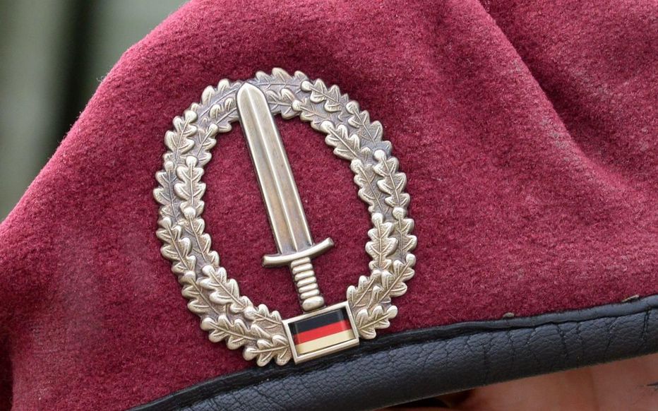 Allemagne !  L'armée exclue des extremistes de droire de ses rangs 1 Nyx37e10