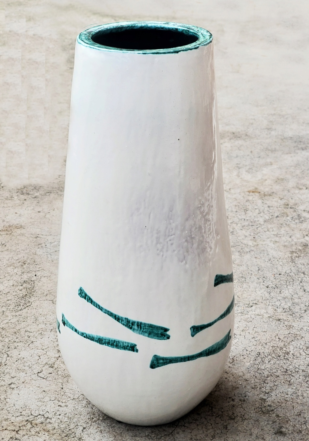 Signature ID Help-Tall White Pottery Vase w/Green Abstract Fish Motif  20210312