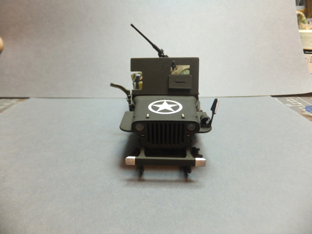 *diorama Convergence sur My Tho Indochine 1945, 1/35 Half Track motar carrier M21 Tamiya, 1/35 Dodge WC 54 ambulance Italeri, 1/35 Jeep willys Italeri FIN 1+2 Dscf1424