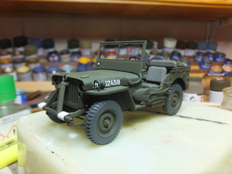 *1/35diorama   Etain à l'heure américaine,1/32 Ford Tudor coupé 1949 Lindberg,1/35 jeep Willys Tamiya ,figurines 1/35 Europe 1945 Masterbox,1/32 Ford Thunderbird 1960 AMT - Page 6 Dscf7280