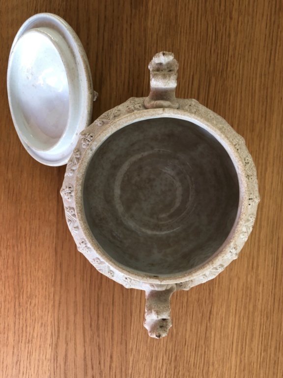 Does anyone recognise this please - Salt glazed stoneware Apostle sugar  9b8dff10