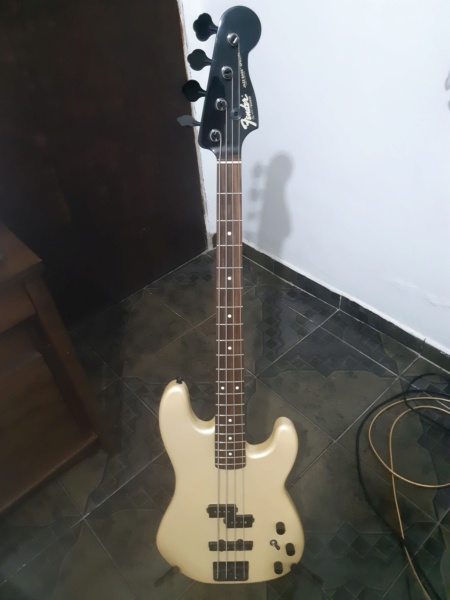 Fender Japan no Ebay (P/J e demais) Fender10