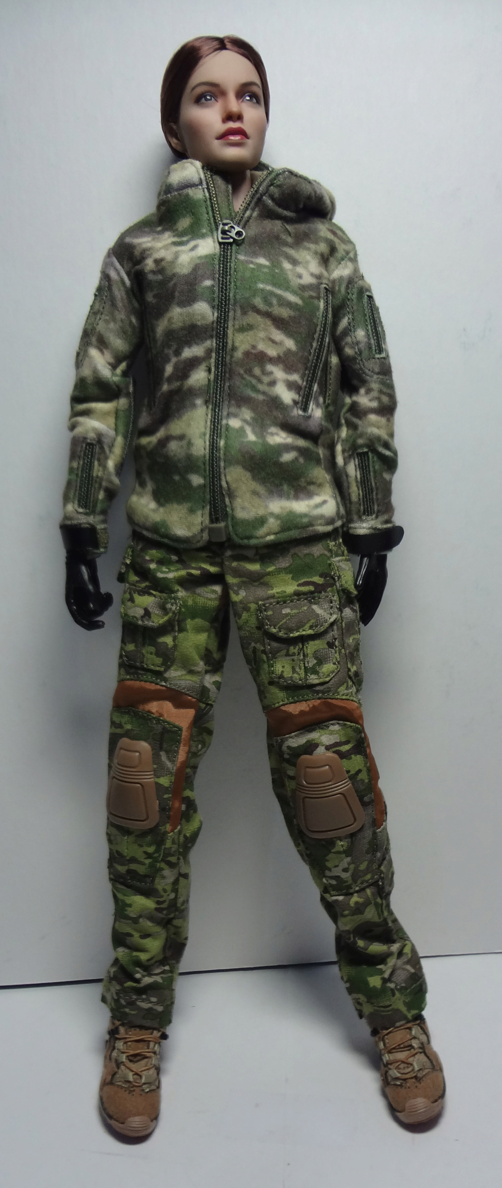 modernmilitary - NEW PRODUCT: VERYCOOL: 1/6 Miss Spetsnaz: Russian Special Combat Russian special combat female action figure (#VCF-2052) - Page 4 0310
