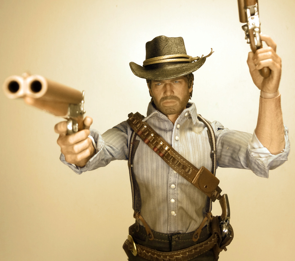 videogamebased - NEW PRODUCT: Limtoys 1/6 Scale GUNSLINGER OUTLAWS OF THE WEST - Page 4 Dsc02711