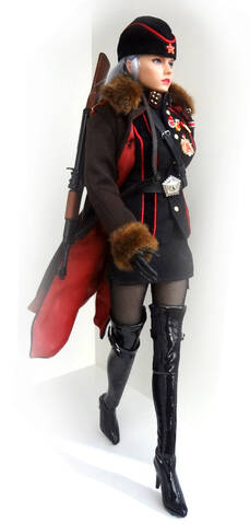 NEW PRODUCT: Flagset: 1/6 Red Alert Soviet female officer