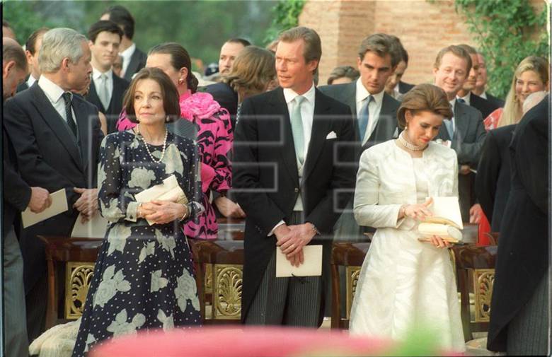 Boda de las Princesas María de Borbón 2 Sicilias y Orléans con Simeon de Austria Previ214