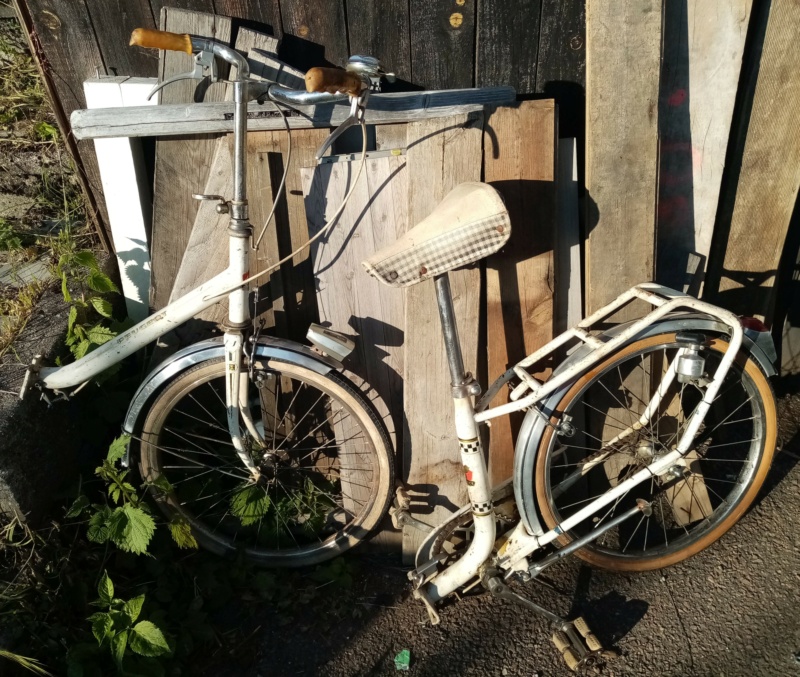 mini vélo  PEUGEOT WEEK END  D 22 "séparable" brevet italien 1967 01633