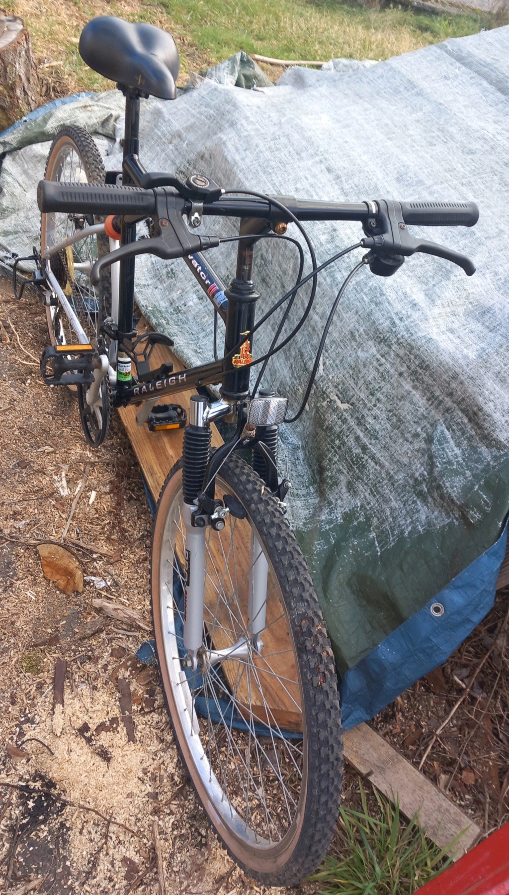 VTT RALEIGH ACTIVATOR II +-1990 02251