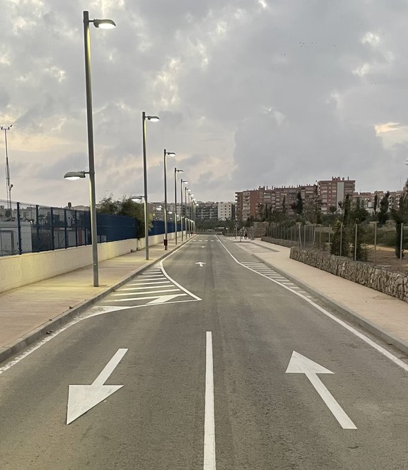 Avinguda Països Catalans Fajl0410
