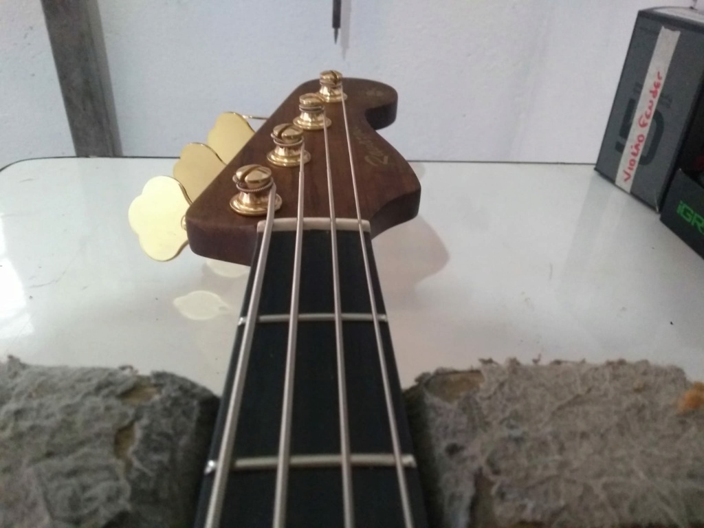 Ravazoli Luthier Img-2014