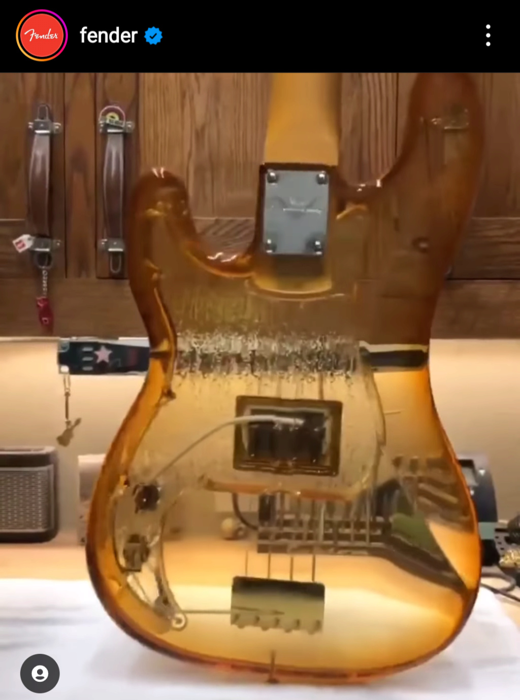 Novo modelo Fender... ou apenas estou desinformado? Screen11