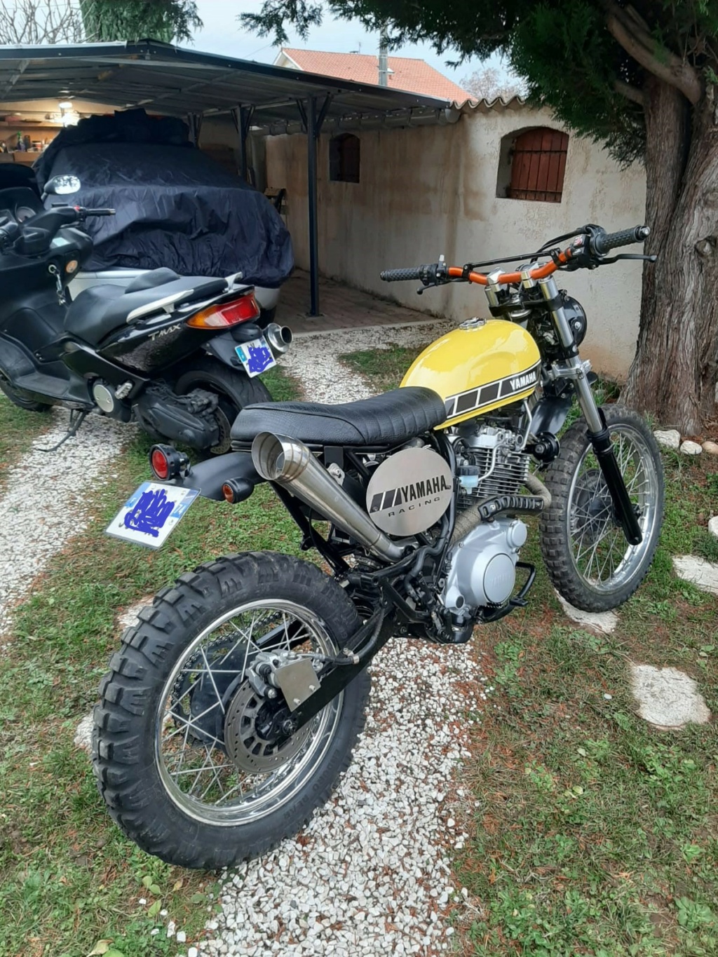 600 XT 3TB en scrambler Whatsa13