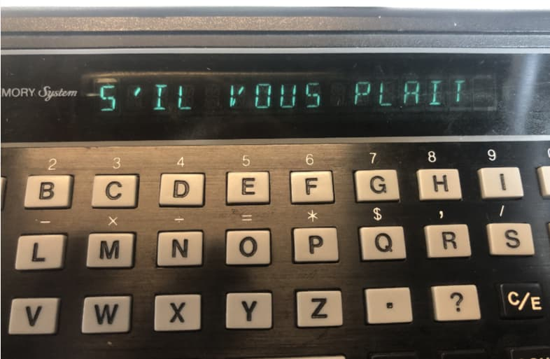 Remise en route d'une calculette/traductrice de 1979 Image550