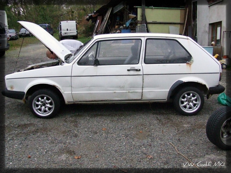 une twingo un peu spécial Dscf5212