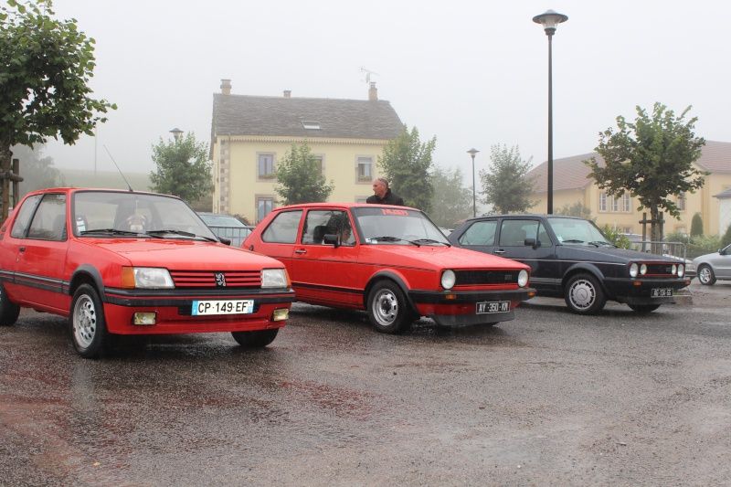 15 septembre: sortie avec les 205 GTi Img_4011