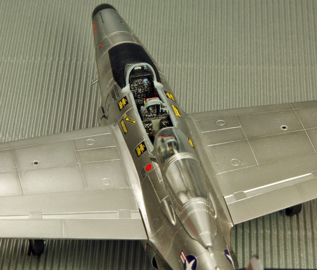 Northrop F-89D "Scorpion" (1/72 Academy) Img_7931