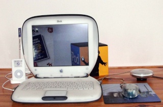 Mac et son écran transparent ! Galler20