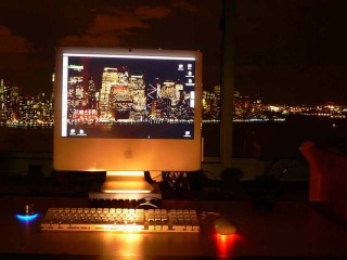Mac et son écran transparent ! Med_ga10
