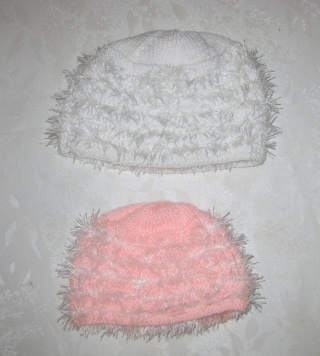 2 bonnets Img_5610