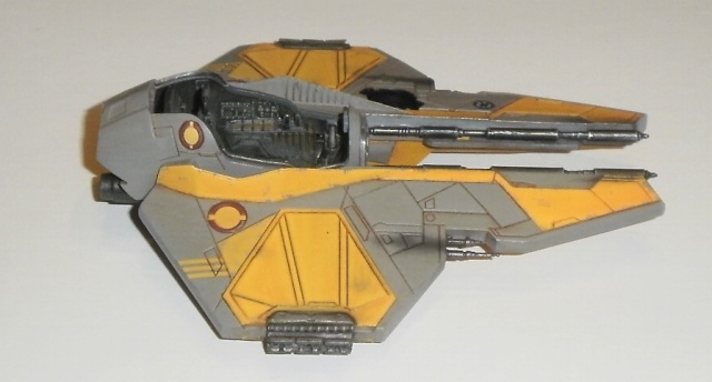 STAR WARS : Jedi starfighter Eta 2 sur la main invisible P2140011