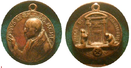 Medallas de Papas (13 ultimas) 00210