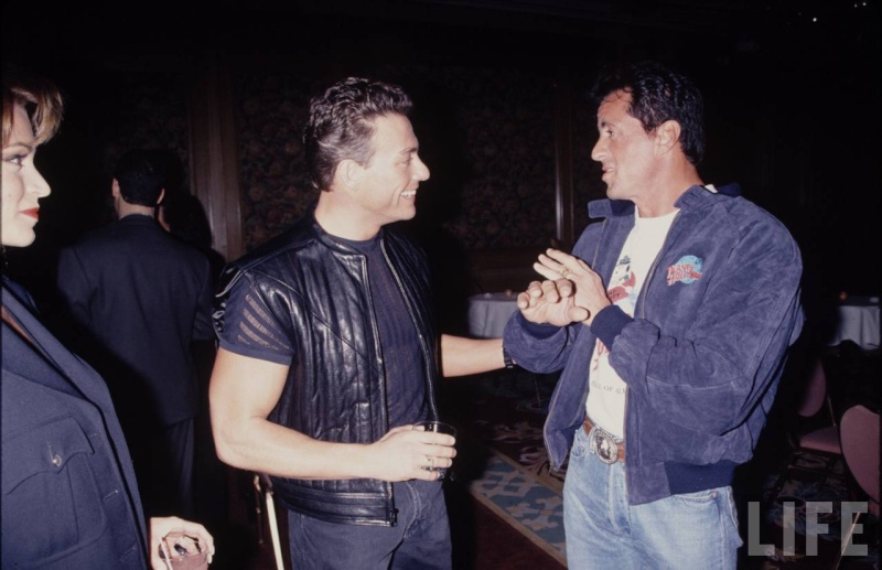 STALLONE et les stars. - Page 17 66e9ca10