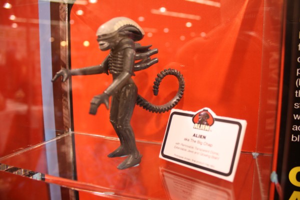 Tu aimes Alien ? Tu aimes Kenner alors... Alien-10