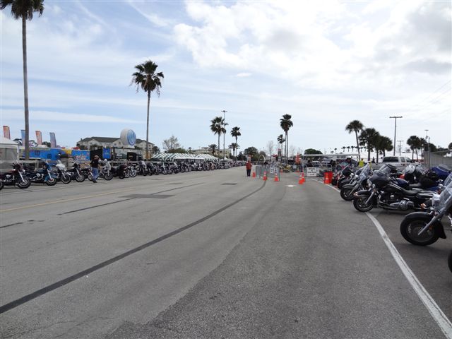 Retour de la Bike Week à Daytona Beach (Floride) Dsc00311