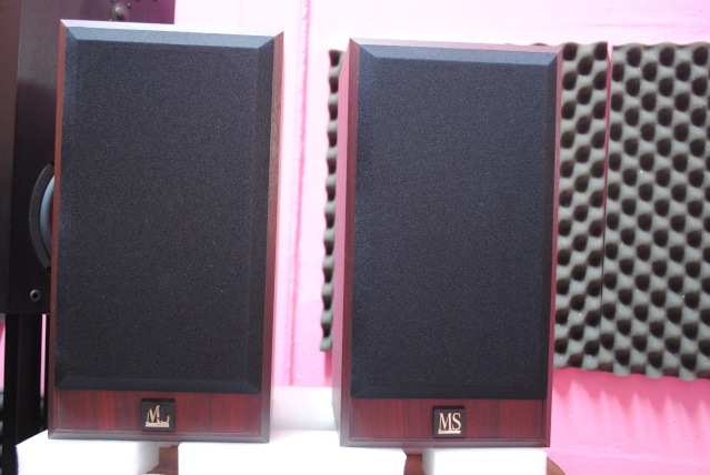 Mordaunt Short Vs-200 speakers(used)(SOLD) Dsc_2210