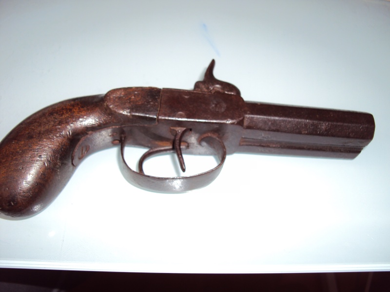 pistolets XIXème Milita13