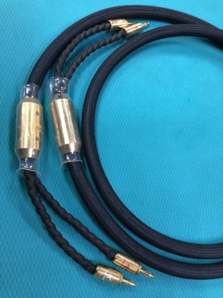 Telos Gold Reference Speaker Cable 2.5m Img_9512
