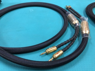 Telos Gold Reference Speaker Cable 2.5m Img_9514