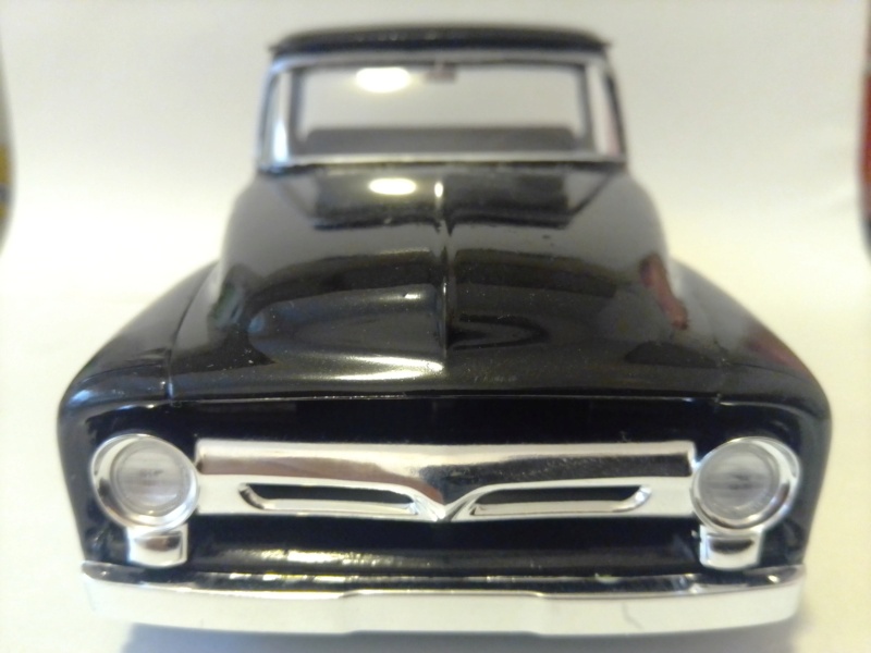 FOOSE Ford FD-100 / Revell, 1:25 Img_2404