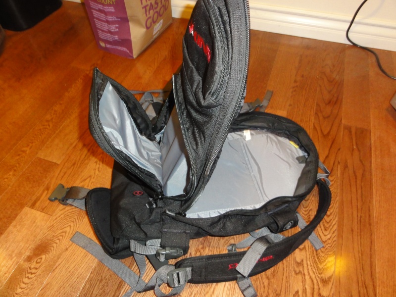 Dakine Heli Pro Backpack Dsc02910
