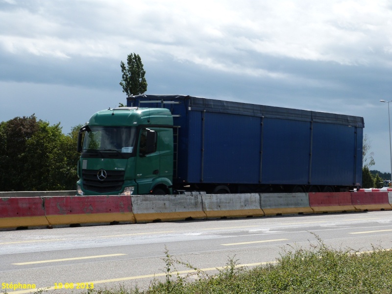 Mercedes Actros MP4 (euro 6 ) - Page 5 P1140957
