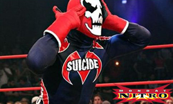 WCW Friday Nitro - 18 Février 2011 (Résultats) Suicid13
