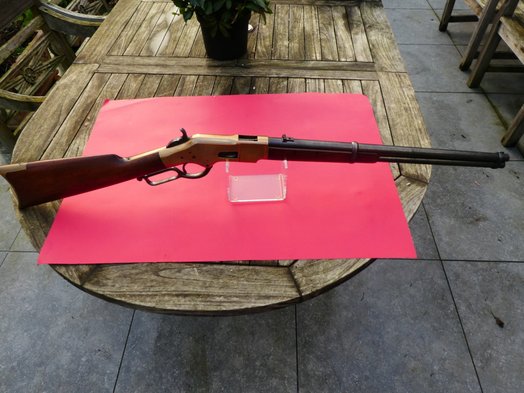 Henry 1860 et winchester 1866  P1020314