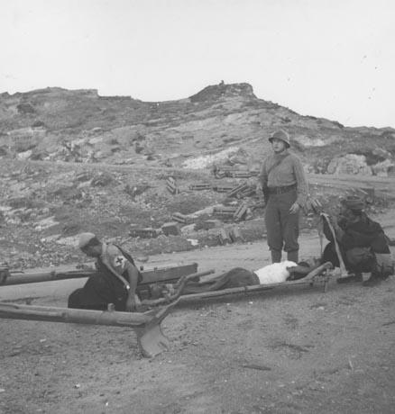 Italiens, la Reichsfuhrer, et les Goumiers en Corse . C38n110