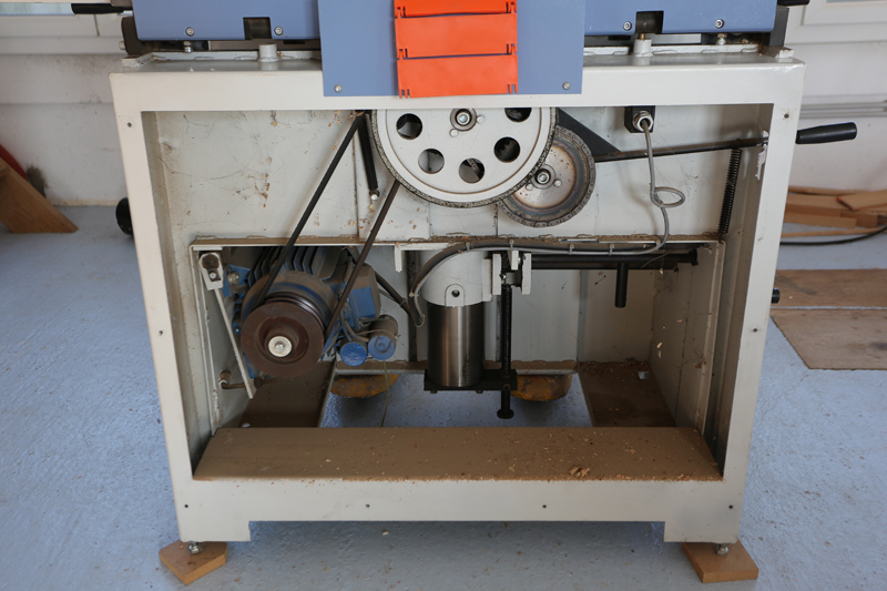 Motorisation table raboteuse (voir p.13) et amélioration R/D Holztech FS320 (première partie)  28_mar13