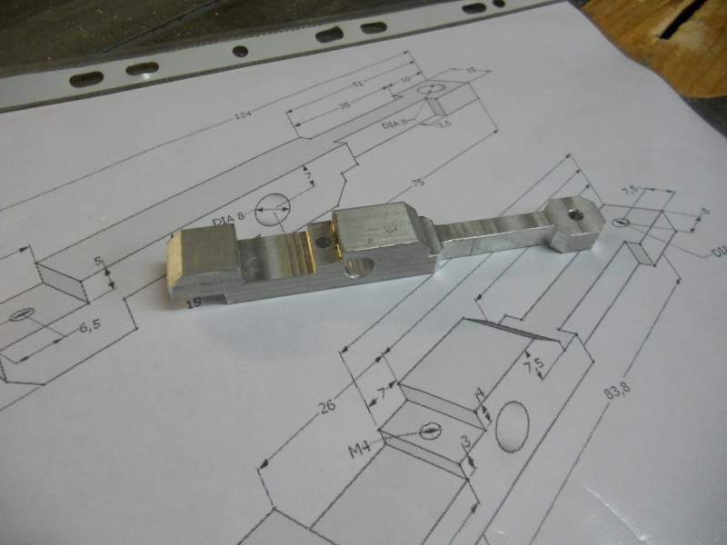 Construction d'un manipulateur morse P2_810