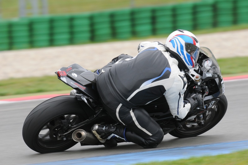 BMW Motorrad track days le 31 aout - 1 sep 2013( ASSEN ) - Page 2 13_av-16