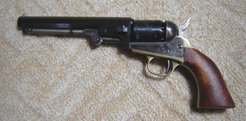 pour faire le lien entre le 1848 et les 1851, un Pocket Pistol 1849 Asm_po11
