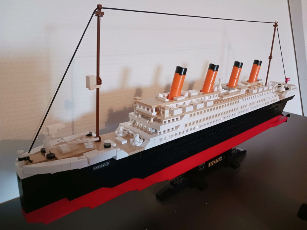 Nouveau set LEGO Titanic à construire (le 01/11) - Page 3 34836810