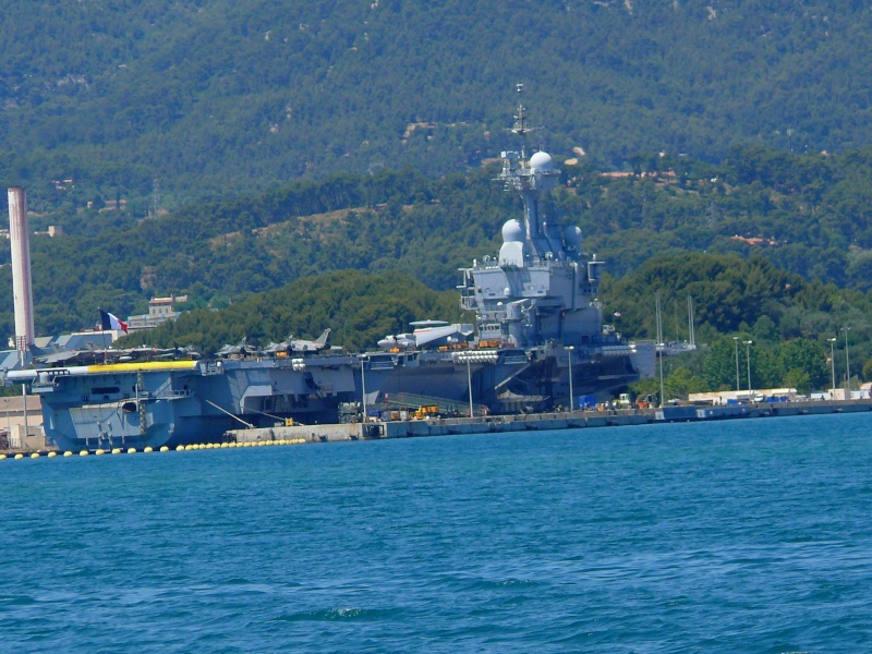 Photos de bateaux militaires Français contemporains Batea109