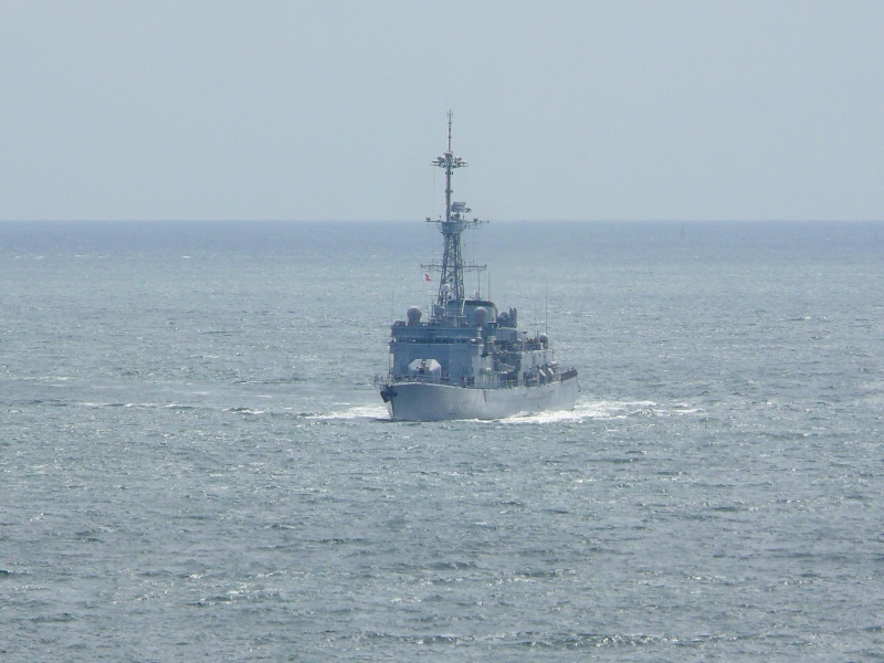 Photos de bateaux militaires Français contemporains Bateau83