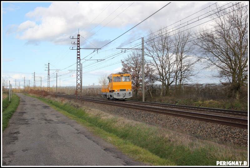 Photos et vidéos de la ligne Bordeaux - Toulouse - Narbonne - Sète (2007-2013) - Page 37 04_tra10