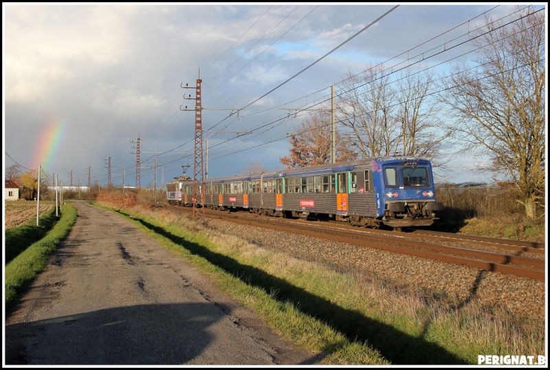 Photos et vidéos de la ligne Bordeaux - Toulouse - Narbonne - Sète (2007-2013) - Page 37 16_ter10