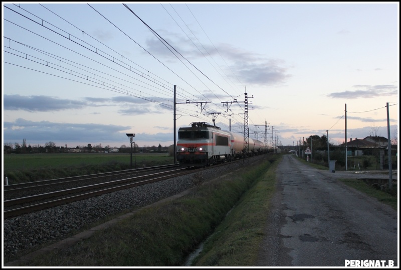 Photos et vidéos de la ligne Bordeaux - Toulouse - Narbonne - Sète (2007-2013) - Page 37 23_fre10