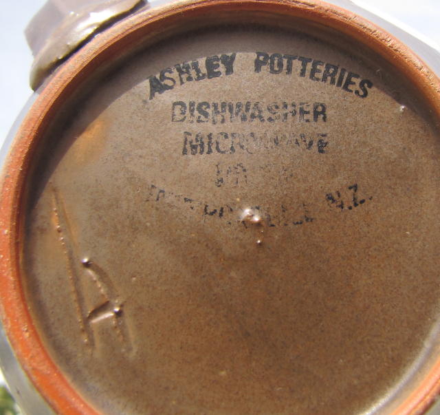 June Ashley Potteries marks Ashley12