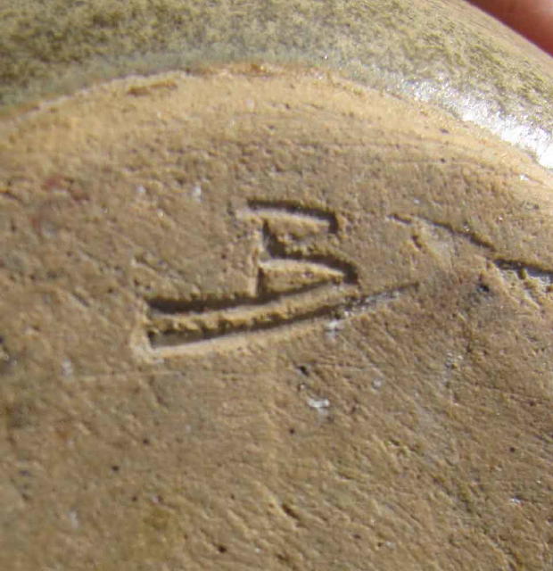 Potters Marks! Help Please Mark_m10